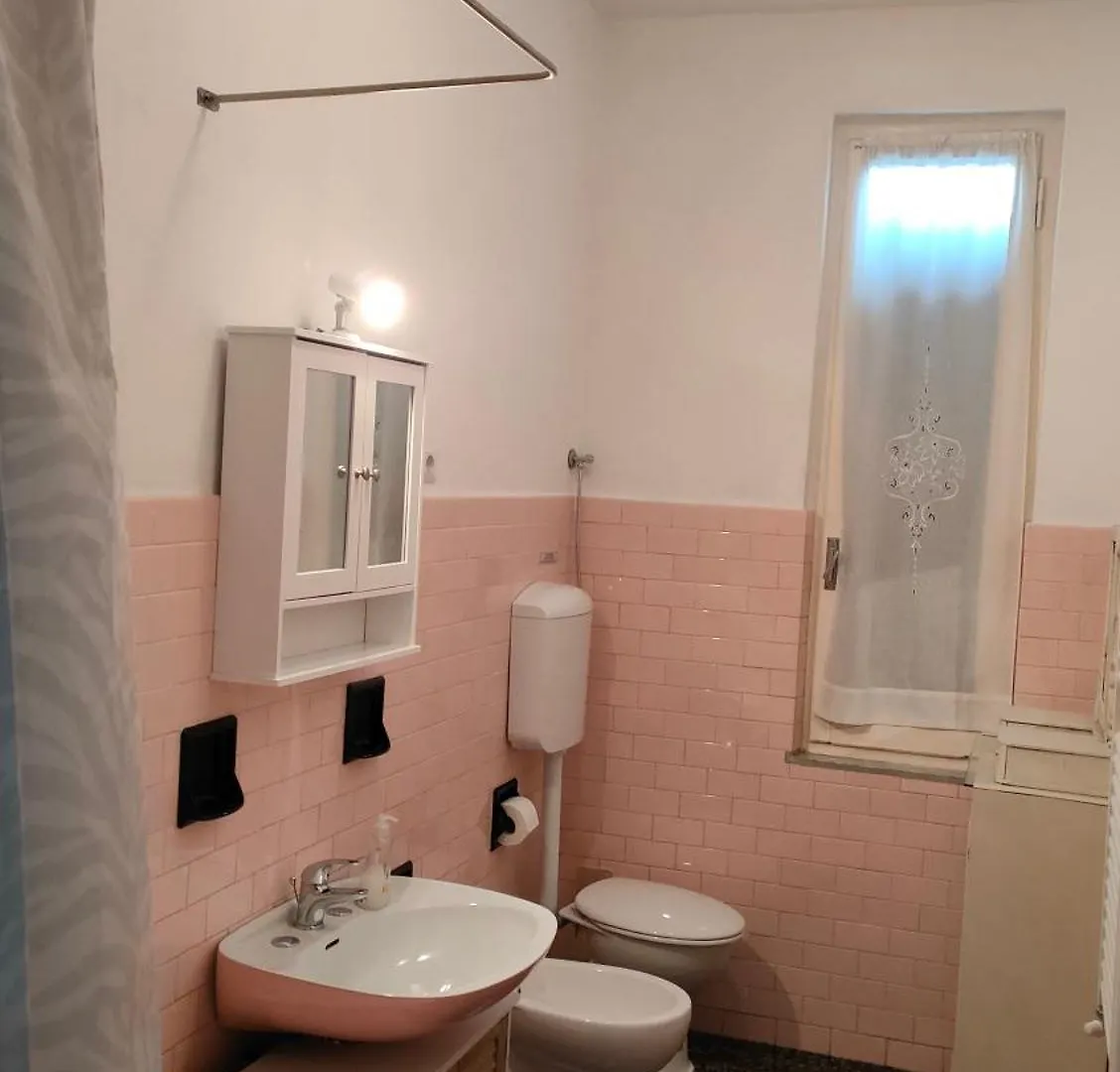 B&B Petit Dejeuner Chiavari Bed & Breakfast